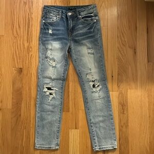 Never worn! Distressed Forever 21 jeans